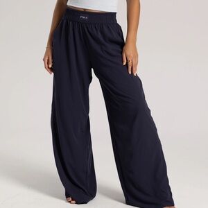 Ptula high flow pants black